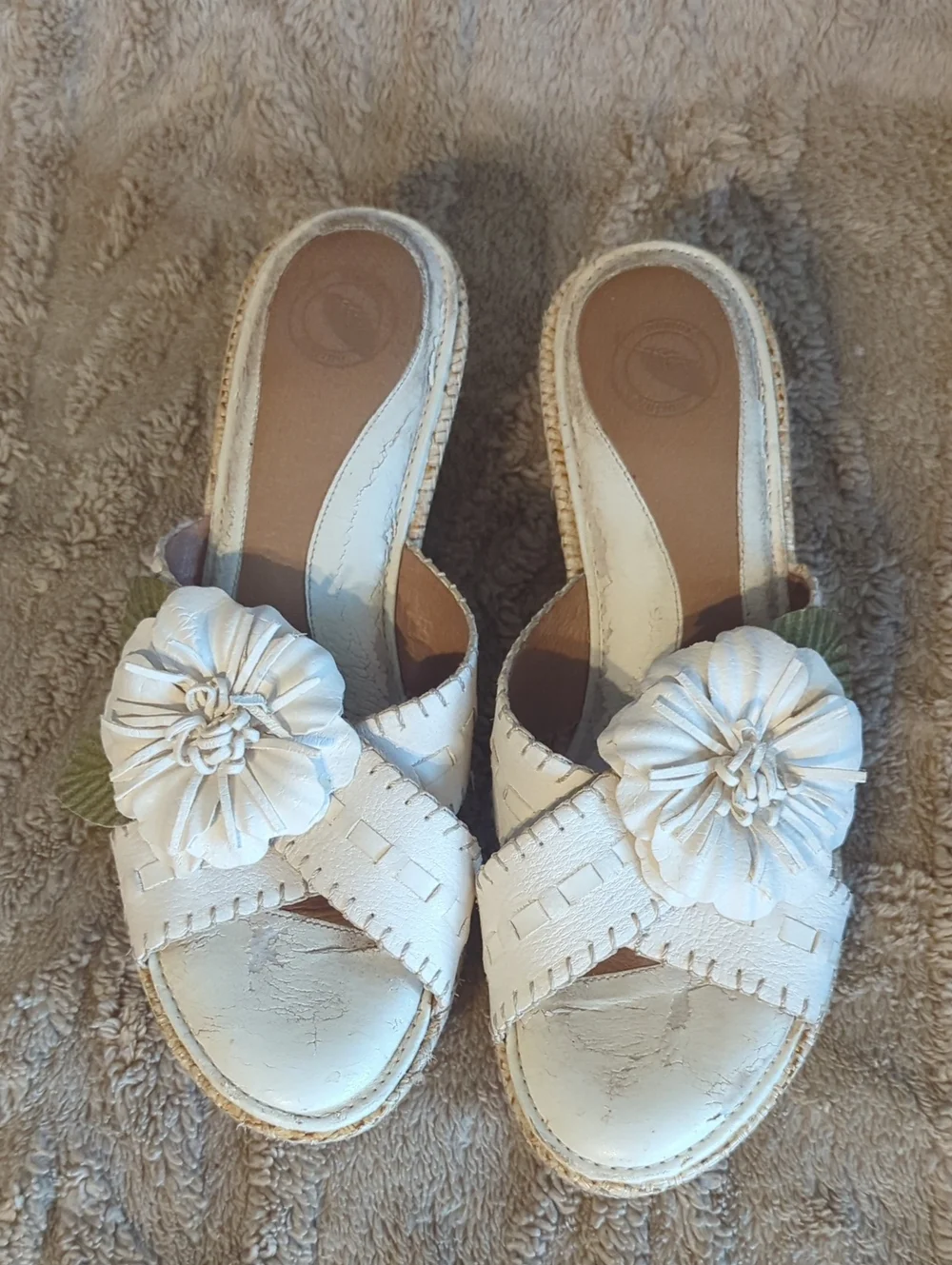 Cottagecore Milkmaid Womens Wedge Sandals Floral Neutral Quiet Luxury Dainty 9.5